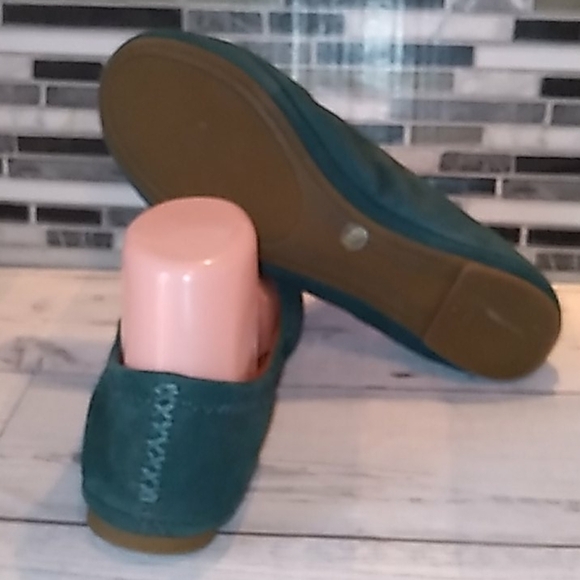 Lucky Brand 6.5 ballerina slippers - Picture 5 of 7